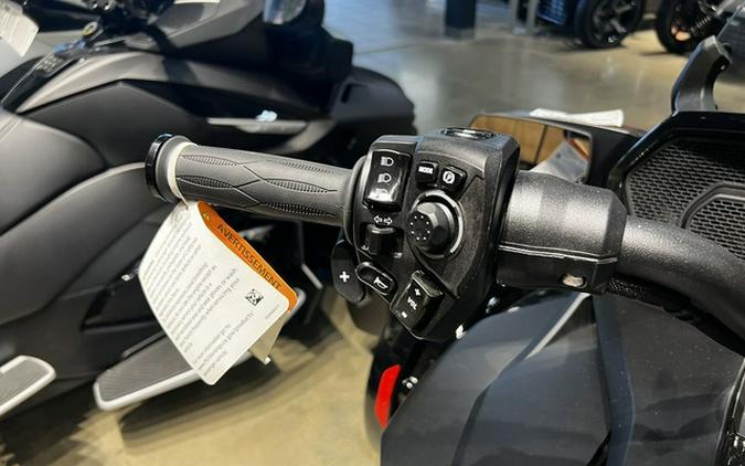 2023 Can-Am Spyder F3 Limited Platine Wheels