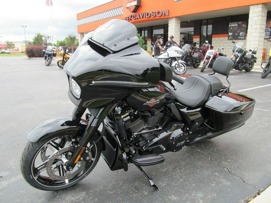 2025 Harley-Davidson FLHX - Street Glide
