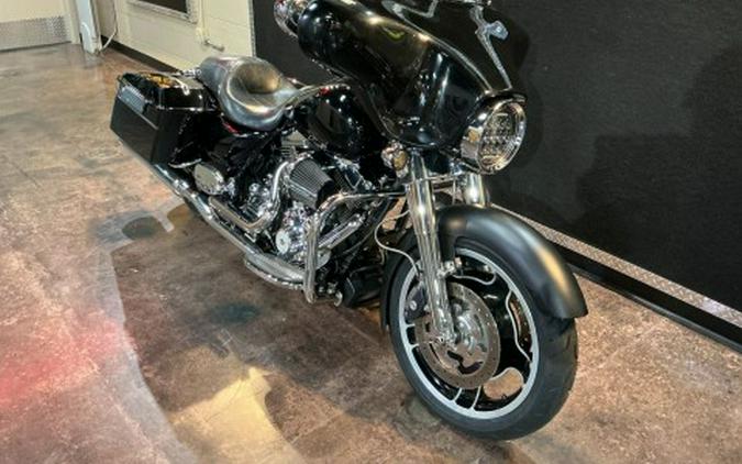 2012 Harley-Davidson Street Glide®