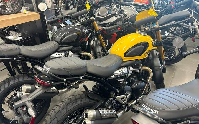 2026 Triumph Scrambler 400 XC Racing Yellow