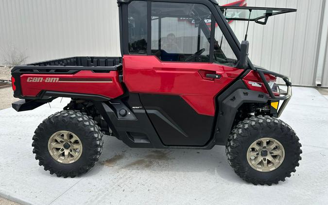 2025 Can-Am Defender LIMITED CAB HD10