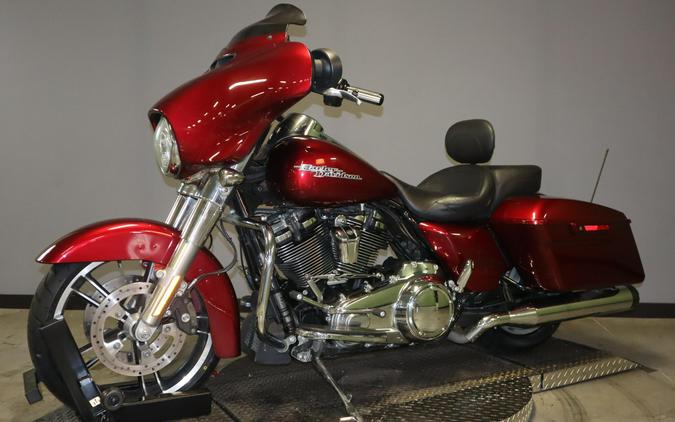 2017 Harley-Davidson Street Glide Special FLHX