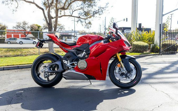 2026 Ducati Panigale V4 S V4 S
