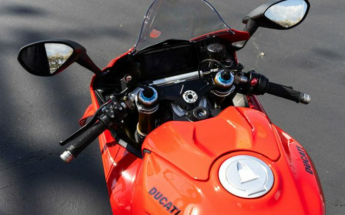 2026 Ducati Panigale V4 S V4 S