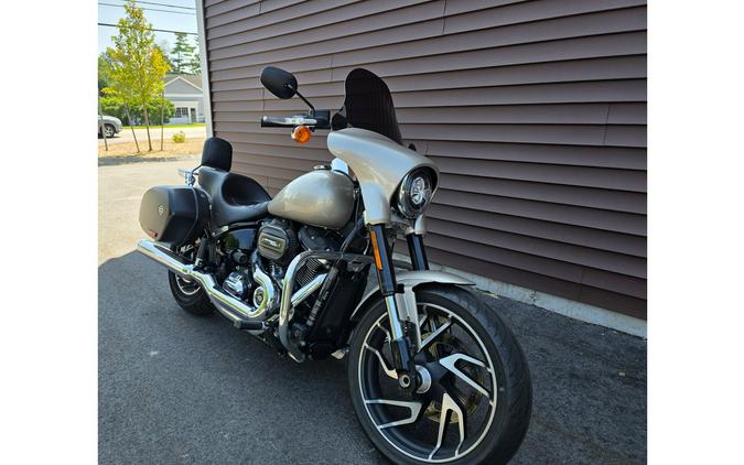 2018 Harley-Davidson® Softail Sport Glide
