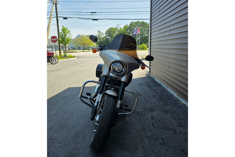 2018 Harley-Davidson® Softail Sport Glide