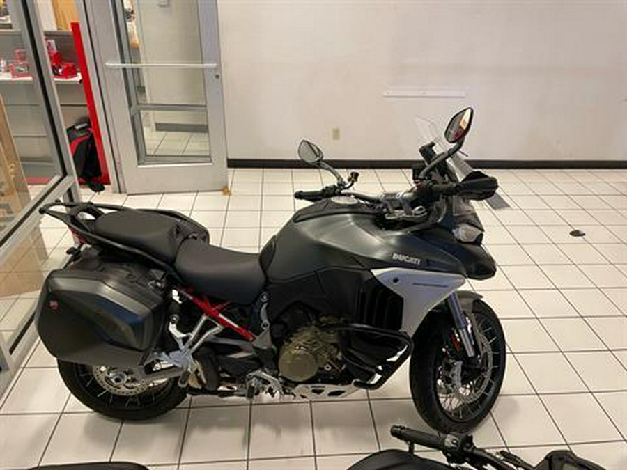 2021 Ducati Multistrada V4 S Travel & Radar Spoked Wheel