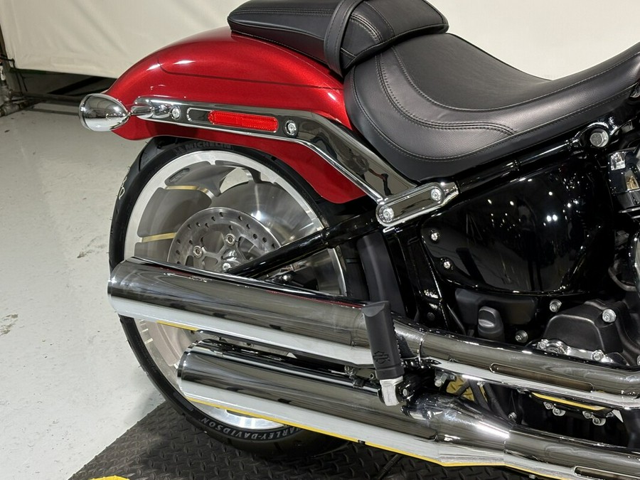2026 Harley-Davidson® Fat Boy® Brilliant Red