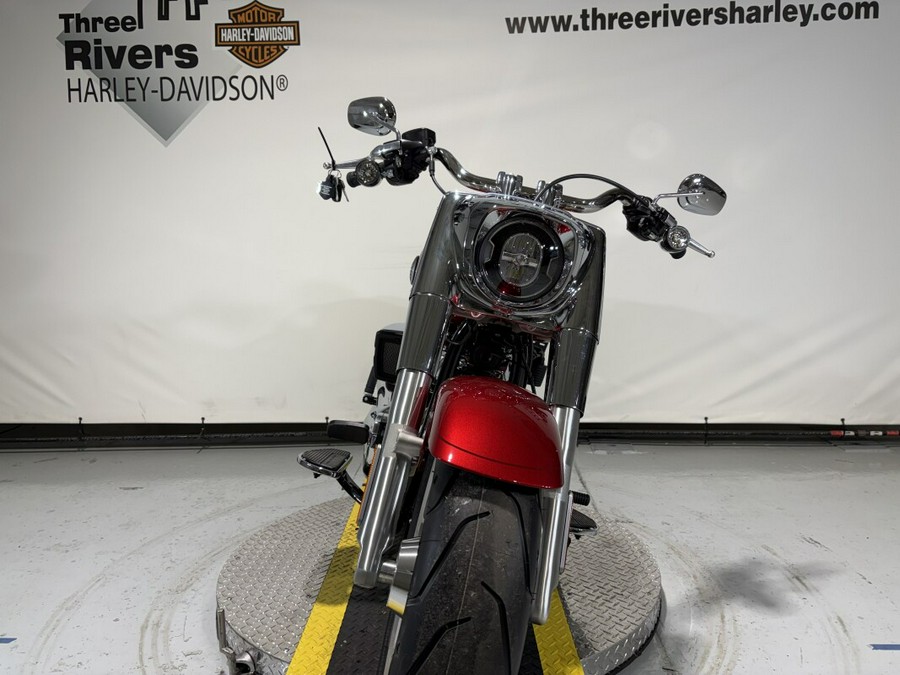 2026 Harley-Davidson® Fat Boy® Brilliant Red