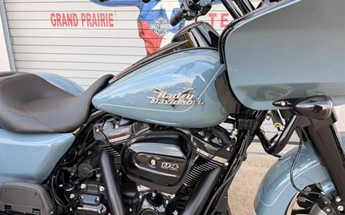 2024 Harley-Davidson Road Glide® 3