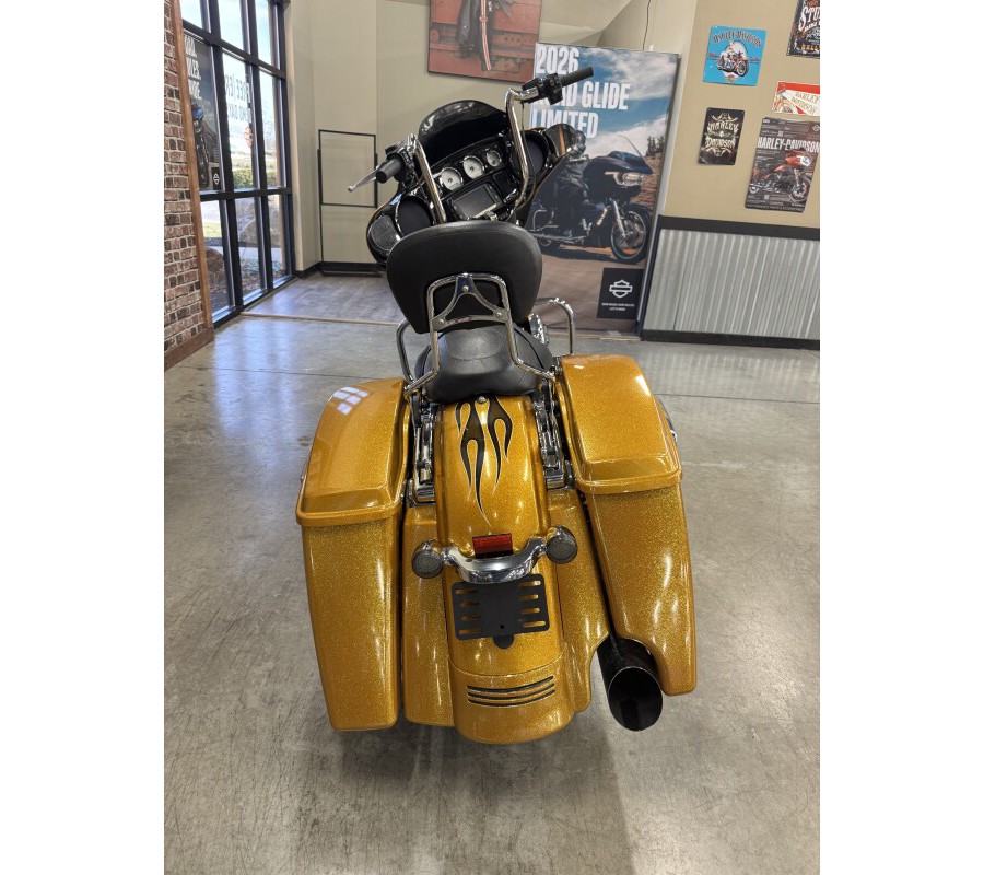 2016 Harley-Davidson Street Glide Special