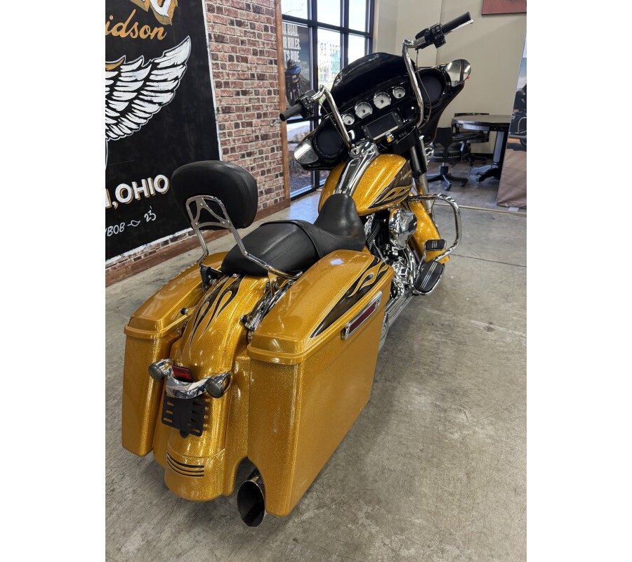 2016 Harley-Davidson Street Glide Special