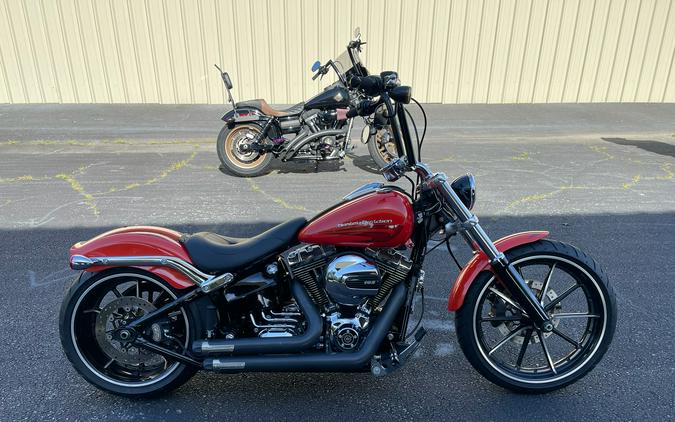 2016 Harley-Davidson Breakout®