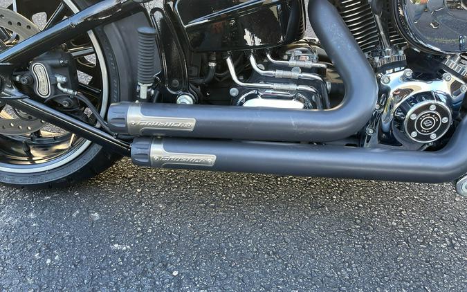2016 Harley-Davidson Breakout®
