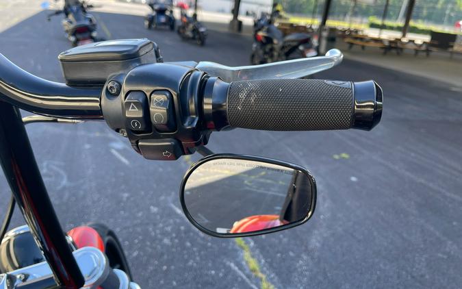 2016 Harley-Davidson Breakout®