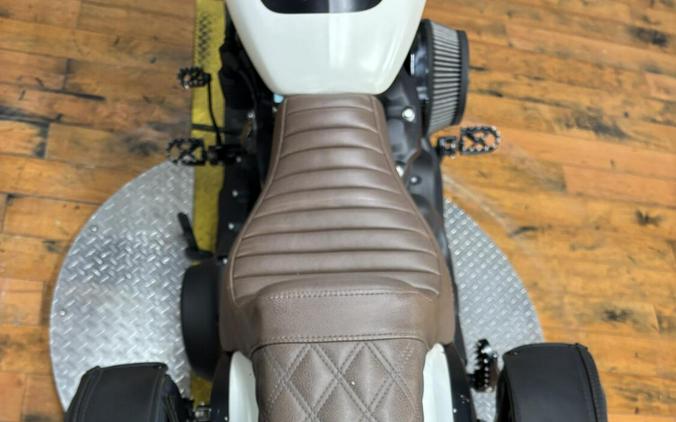 2018 Harley-Davidson Fat Bob BNVL SALT DENIM