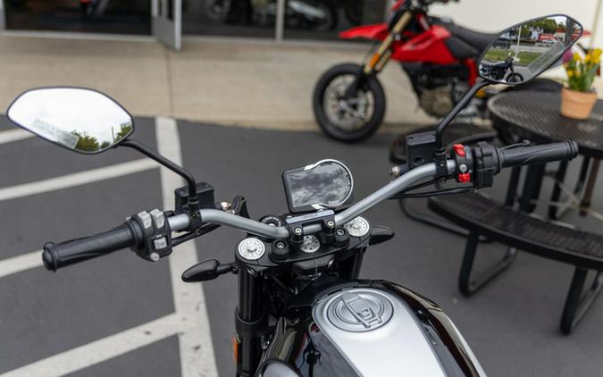 2024 Ducati Scrambler Icon (2G) Black