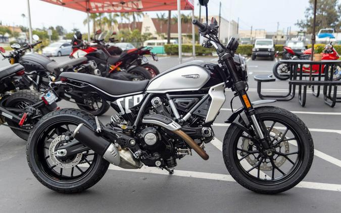 2024 Ducati Scrambler Icon (2G) Black