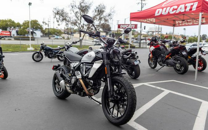 2024 Ducati Scrambler Icon (2G) Black