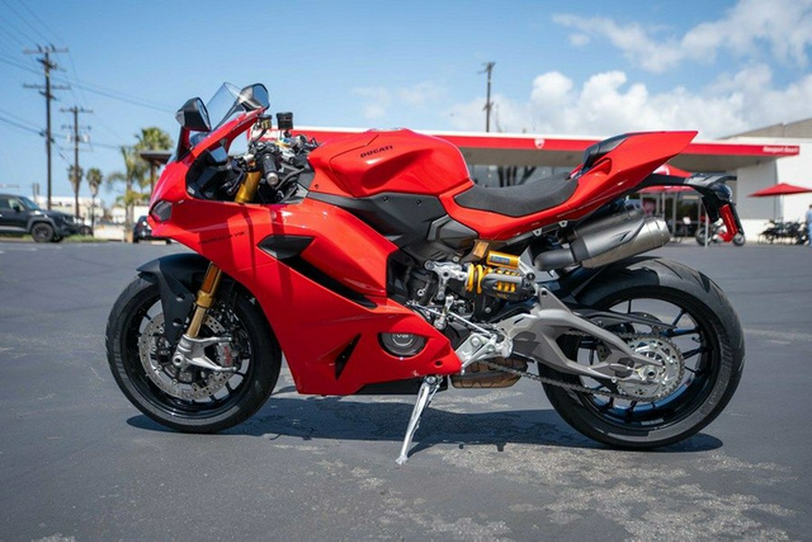 2026 Ducati Panigale V2 S V2 S