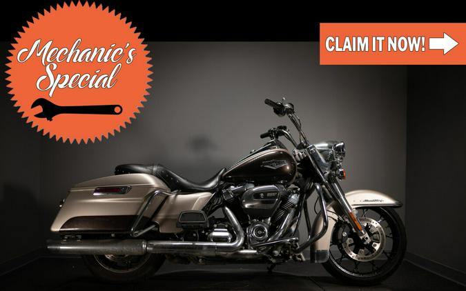 2018 Road King® (FLHR)