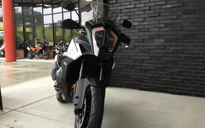 New 2024 KTM 1290 SA S