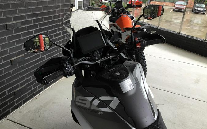 New 2024 KTM 1290 SA S