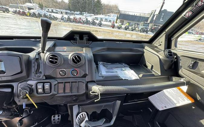 2026 Can-Am® Defender DPS CAB HD9 Compass Green