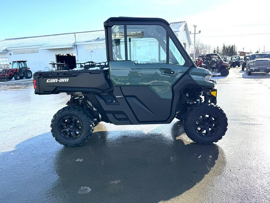 2026 Can-Am® Defender DPS CAB HD9 Compass Green