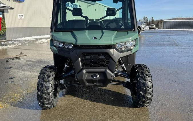 2026 Can-Am® Defender DPS CAB HD9 Compass Green