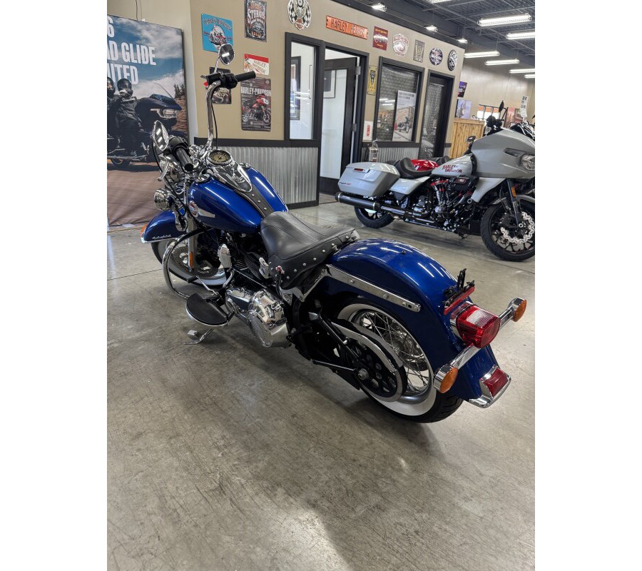 2017 Harley-Davidson Heritage Softail Classic