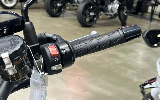 2024 Kawasaki Z900RS Cafe ABS