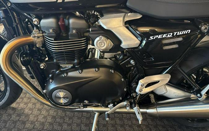 2026 Triumph Speed Twin 1200