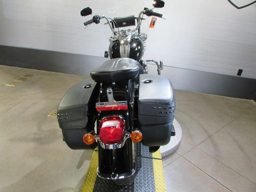 2020 Harley-Davidson® FLHC - Softail® Heritage Classic