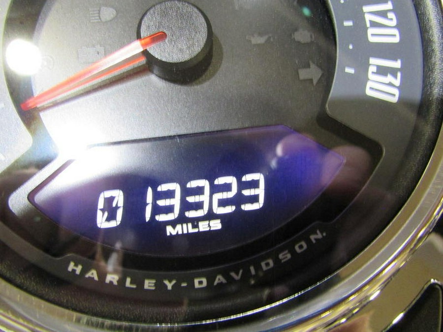 2020 Harley-Davidson® FLHC - Softail® Heritage Classic