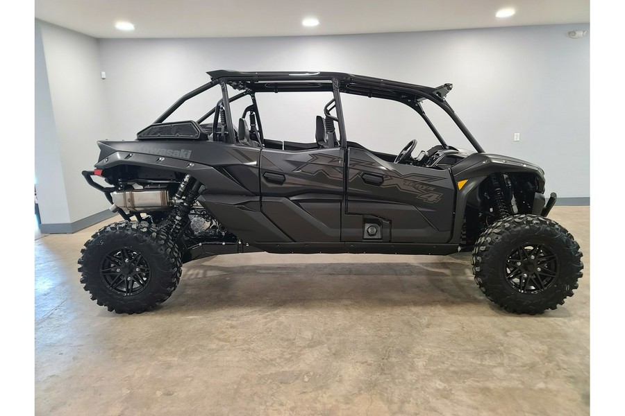 2026 Kawasaki Teryx® KRX4®™ 1000 Blackout Edition