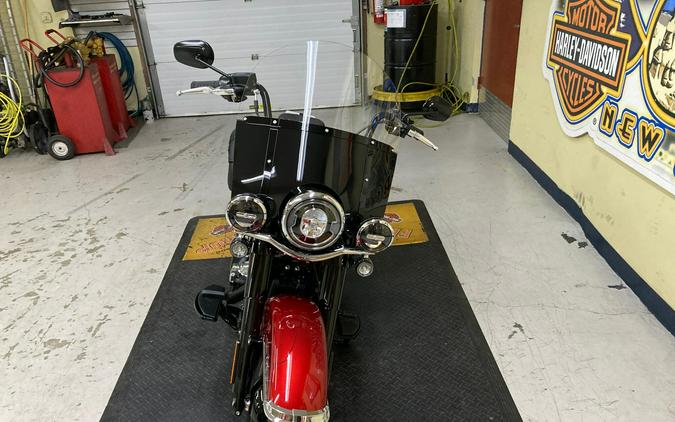 2026 Harley-Davidson® Heritage Classic Brilliant Red Black Cast Wheels FLHC