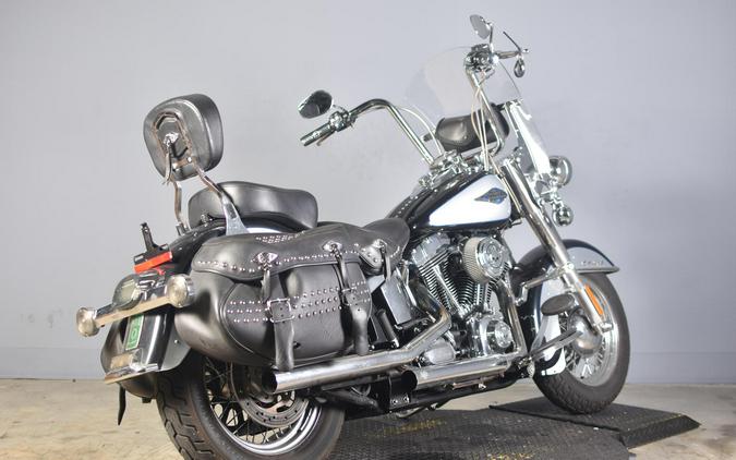 2013 Harley-Davidson Heritage Softail Classic Midnight Blue/Barracuda Silver