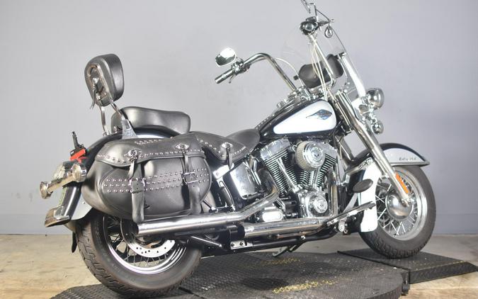 2013 Harley-Davidson Heritage Softail Classic Midnight Blue/Barracuda Silver