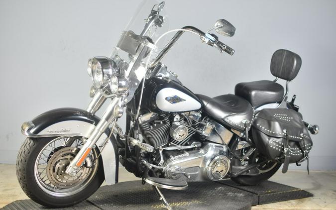 2013 Harley-Davidson Heritage Softail Classic Midnight Blue/Barracuda Silver