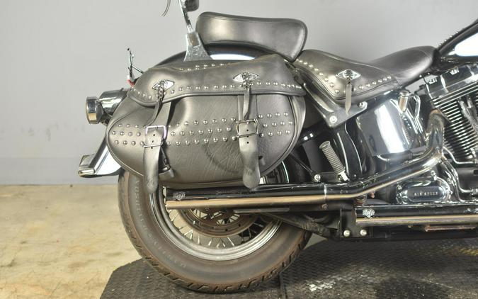 2013 Harley-Davidson Heritage Softail Classic Midnight Blue/Barracuda Silver