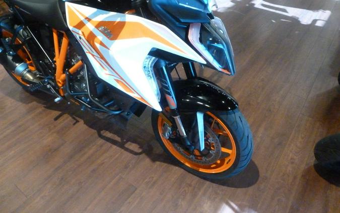 2019 KTM 1290 Super Duke GT: MD Ride Review (Bike Reports) (News)