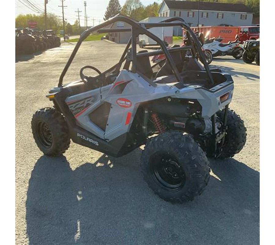 2024 Polaris RZR 200 EFI