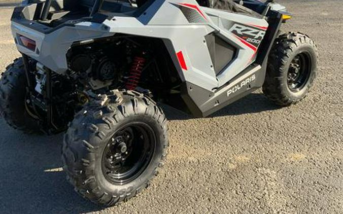 2024 Polaris RZR 200 EFI