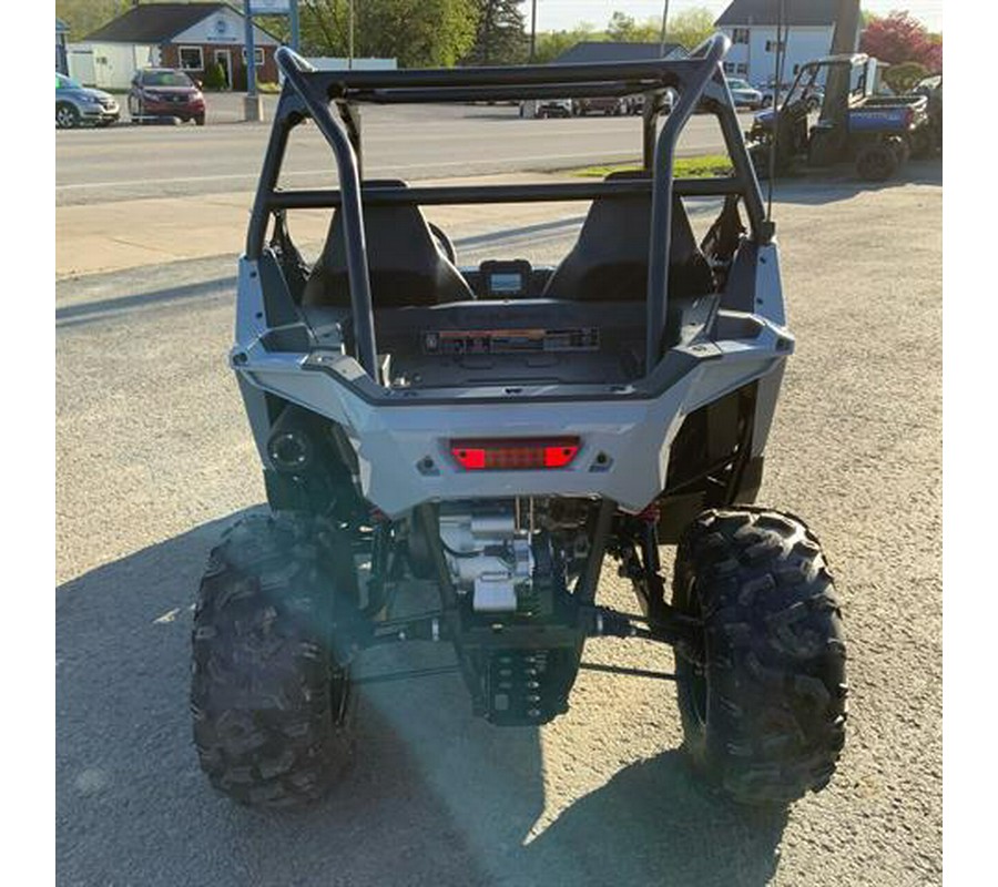 2024 Polaris RZR 200 EFI