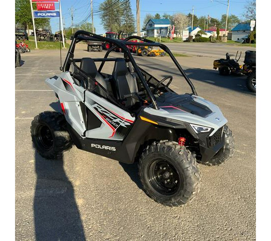 2024 Polaris RZR 200 EFI