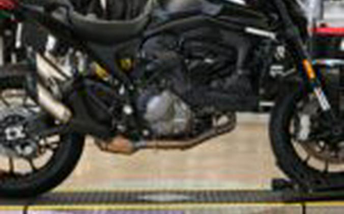 2022 Ducati Monster 937