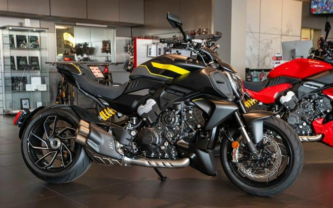 2026 Ducati Diavel V4