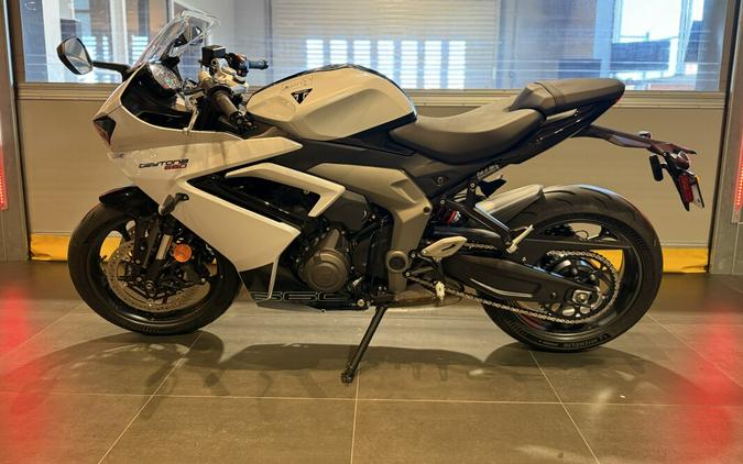 2025 Triumph Daytona 660