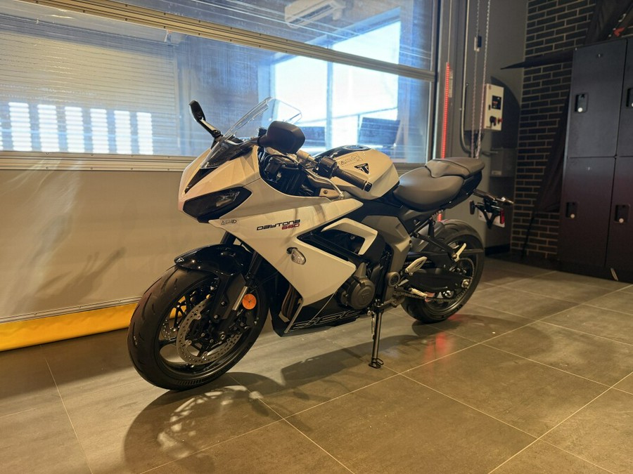 2025 Triumph Daytona 660